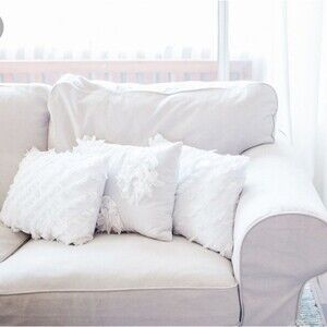Lauren Conrad White Textured Lumbar Pillow Diagonal Fringe Accent Throw Cushion